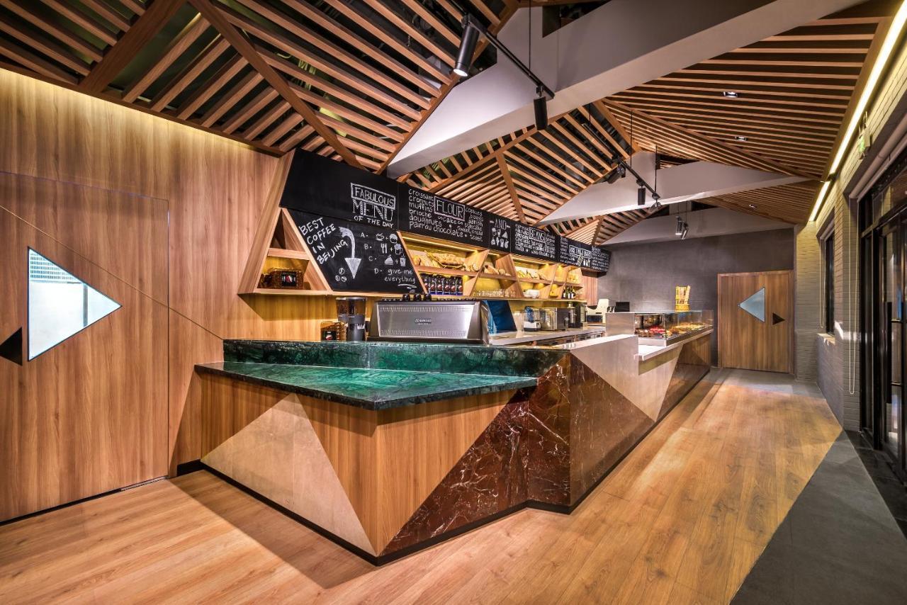 Vue Hotel Пекін Екстер'єр фото