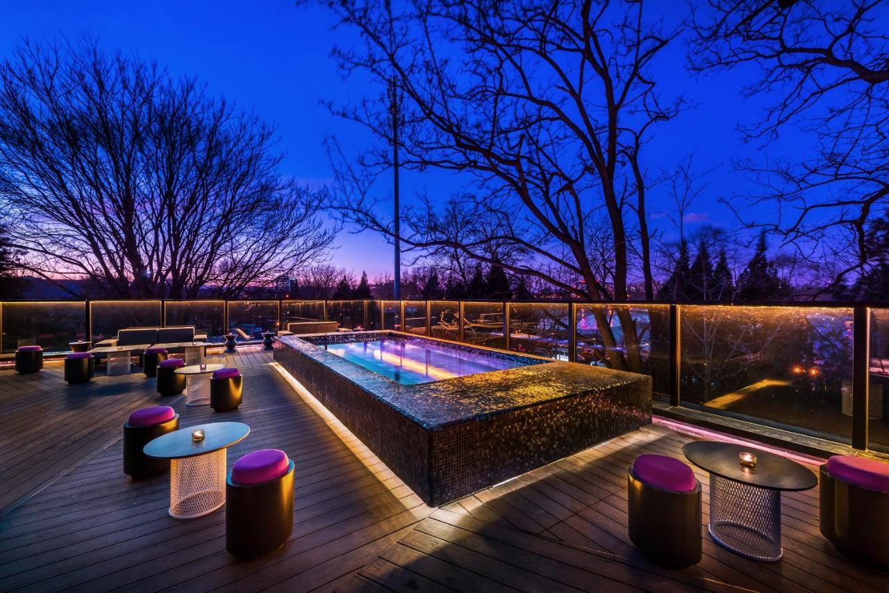 Vue Hotel Пекін Екстер'єр фото